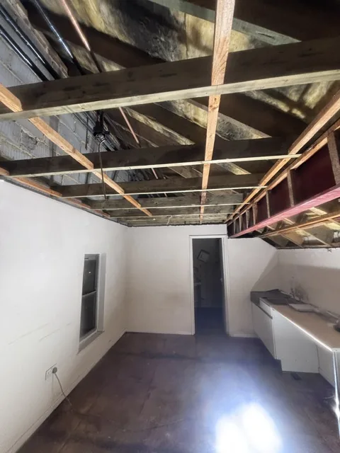 Controlled artex plasterboard strip-out in Elephant & Castle